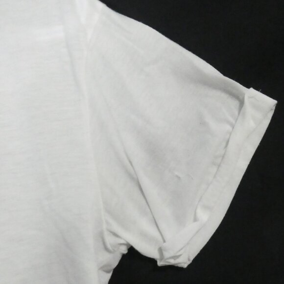 PEANUTS | large | Peanuts Graphic White Crop Top | Rolled Cuffs - Picture 6 of 15